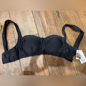 Black bikini top